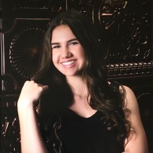 Meet your Posher, Maria